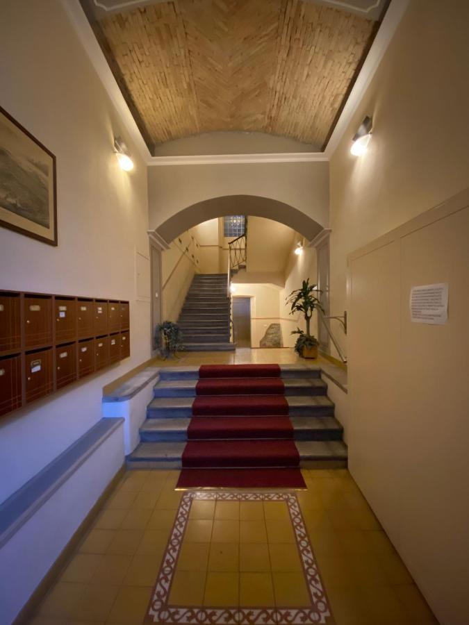 Rifugio Joyce, Comfort A Trieste Con Parcheggio Eksteriør billede